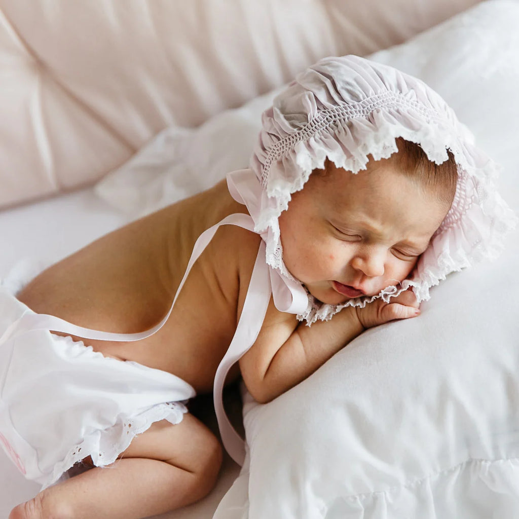 Girls Smocked Lace Bonnet