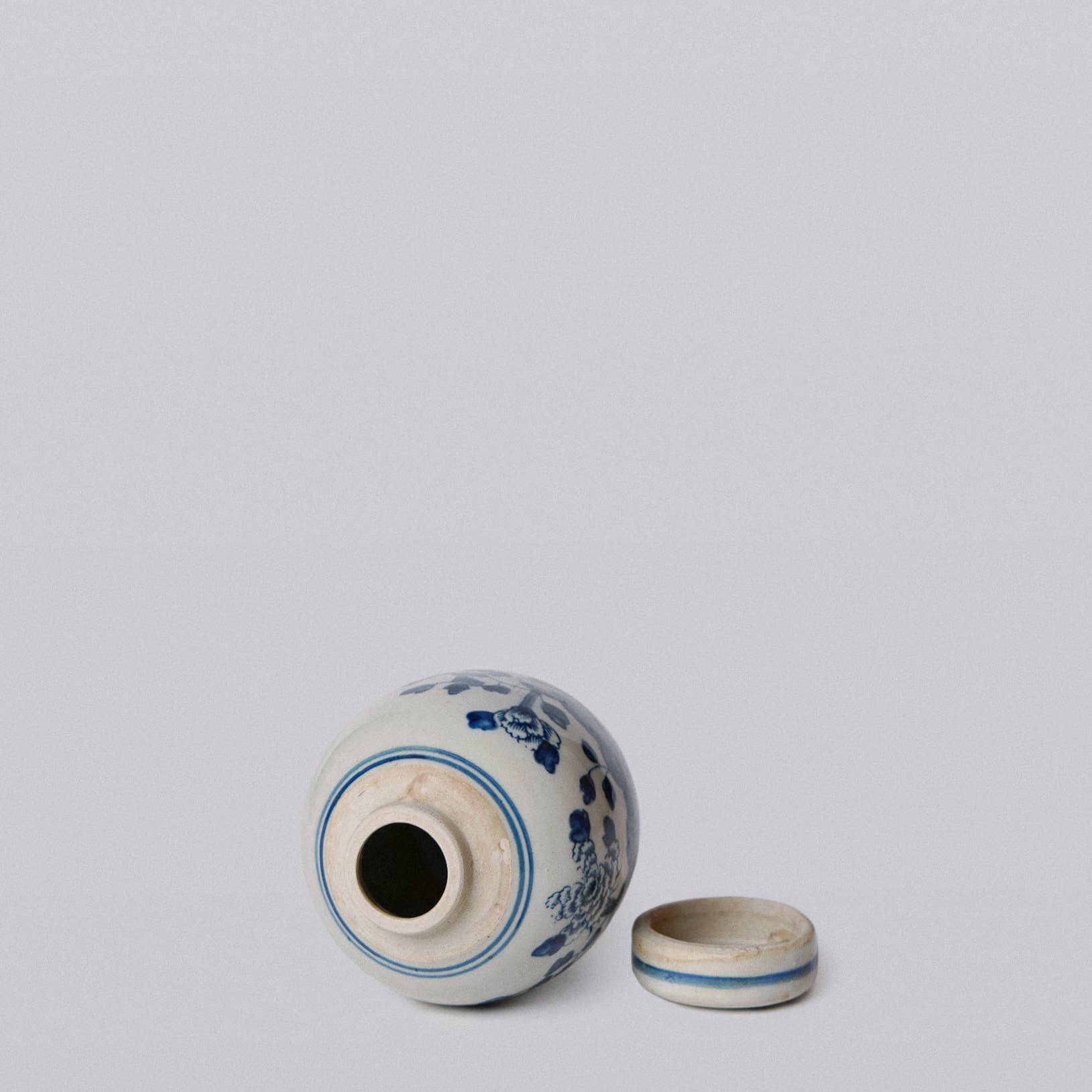 Blue and White Porcelain Mini Peony Floral Round Jar