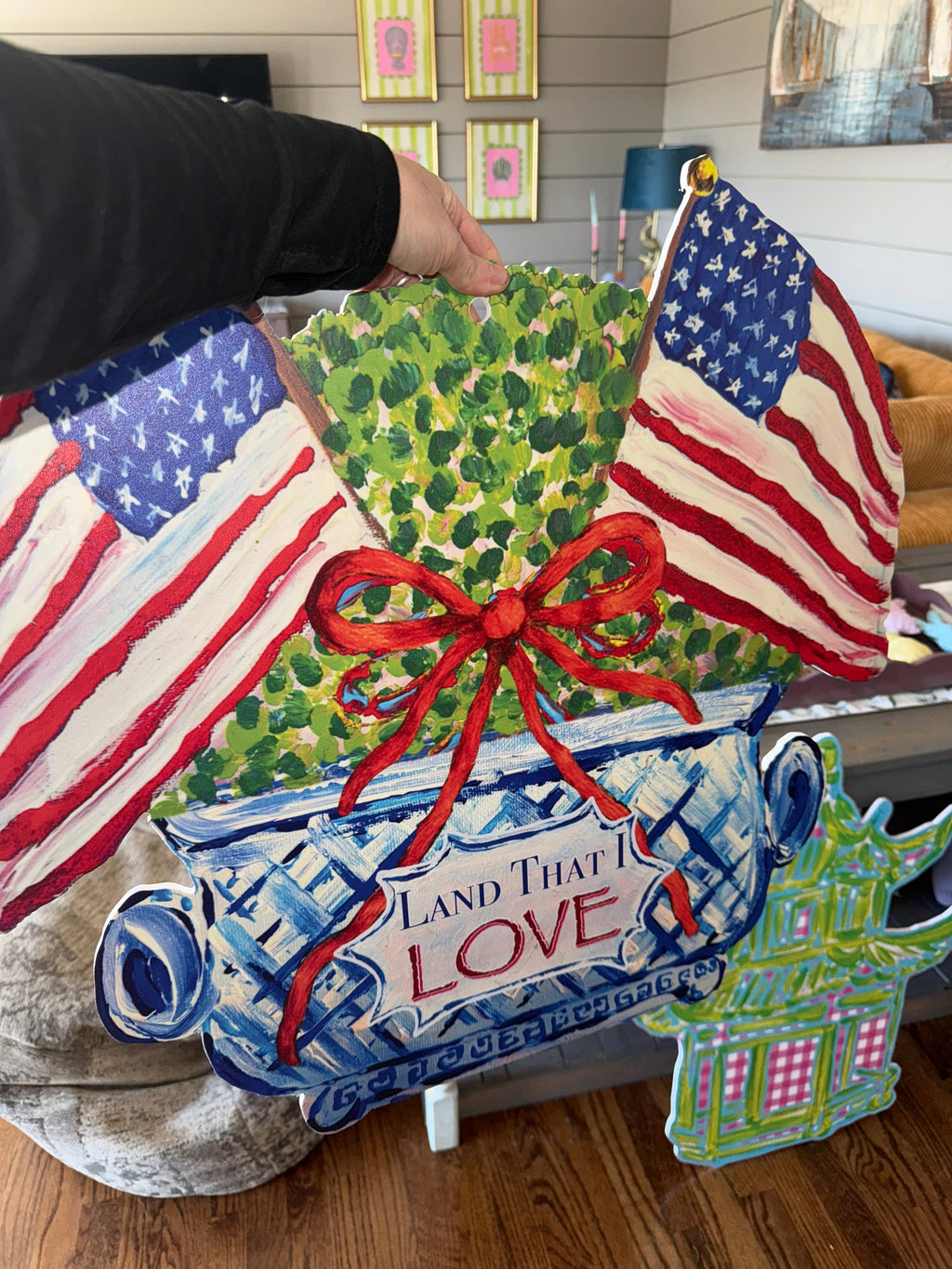 LARGE Designer American Topiary Land that I Love Door Hanger