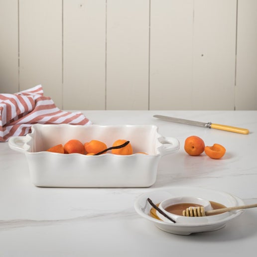 Small Rectangular Baker Cook & Host