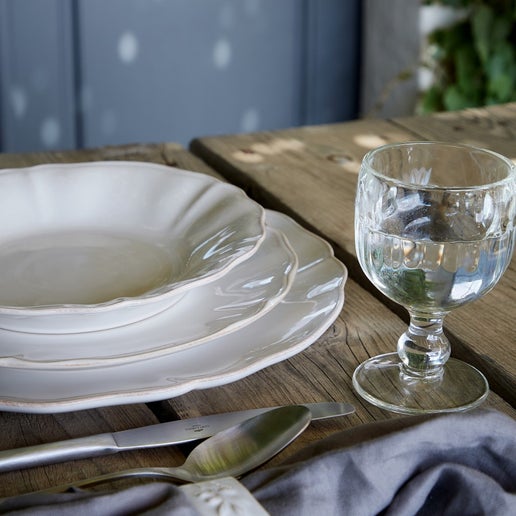 White Soup/Pasta Plate Alentejo